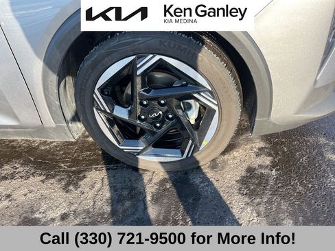 Certified 2025 Kia K4 EX image 22