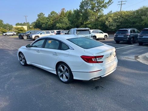 Used 2020 Honda Accord Touring image 7