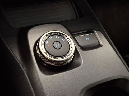 Used 2020 Ford Mustang Shelby GT500 w/ Carbon Fiber Track Pack image 12