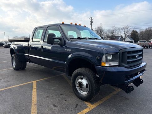 Used 2004 Ford F350 4x4 Crew Cab DRW Super Duty image 4