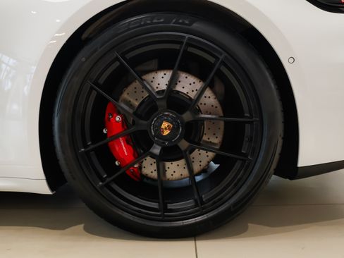 Used 2026 Porsche 911 Targa 4 GTS AWD/4WD image 22
