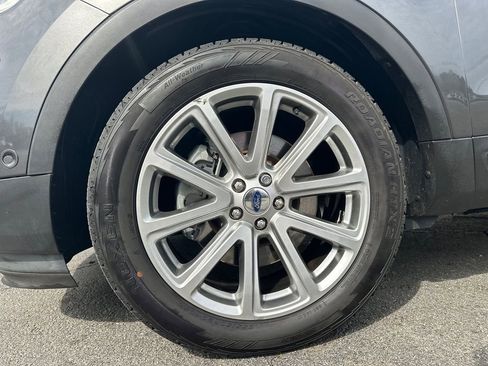 Used 2017 Ford Explorer Limited w/ Equipment Group 301A image 12