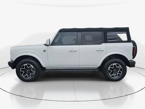 Used 2022 Ford Bronco Outer Banks AWD/4WD image 7