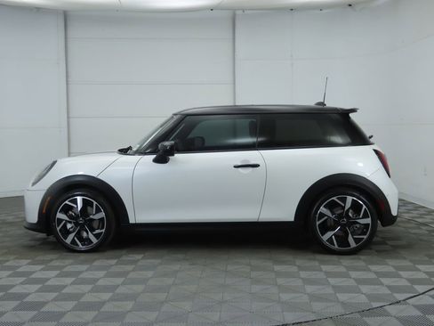 New 2026 MINI Cooper S image 8