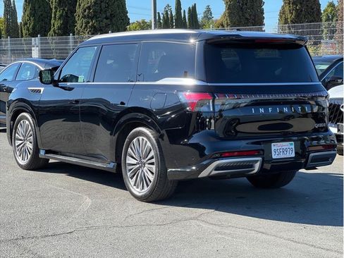 Used 2025 INFINITI QX80 Luxe AWD/4WD image 6
