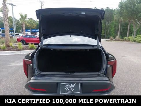 Certified 2025 Kia K4 EX FWD image 26
