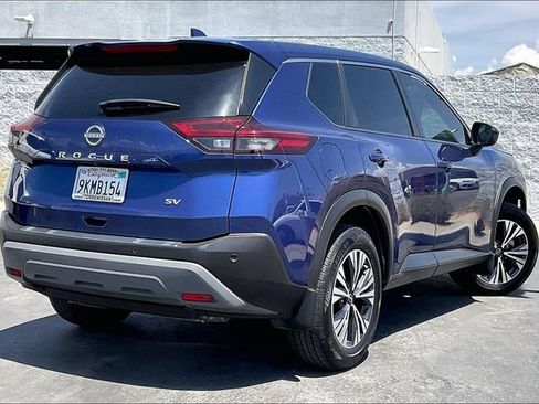 Used 2023 Nissan Rogue SV FWD image 13
