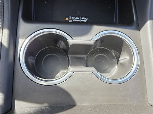 Certified 2021 GMC Yukon SLT w/ SLT Premium Package image 23