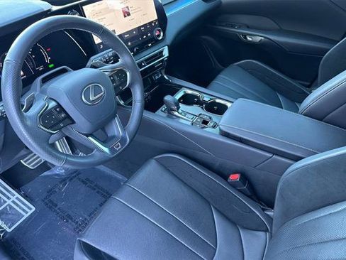 Certified 2024 Lexus RX 500h F Sport image 11