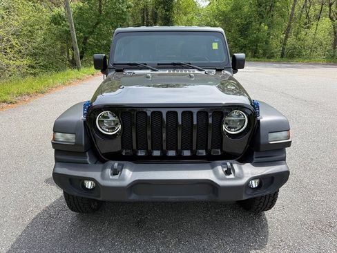 Used 2020 Jeep Wrangler Unlimited Sport AWD/4WD image 3