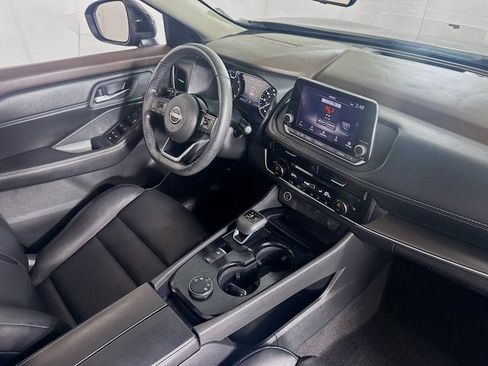 Certified 2023 Nissan Rogue SV w/ SV Premium Package image 27