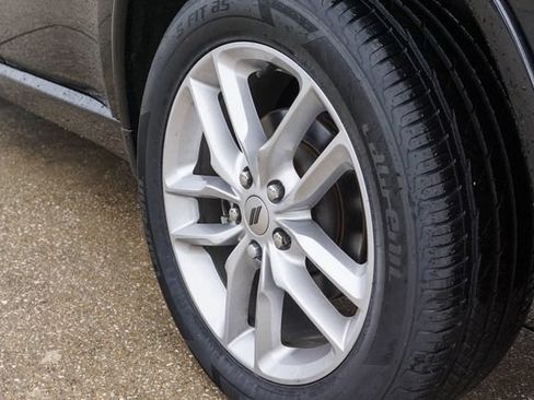 Used 2023 Dodge Durango GT AWD/4WD image 9