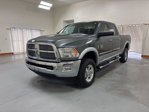 Used 2012 RAM 2500 Laramie w/ Chrome Accents Group AWD/4WD image 4