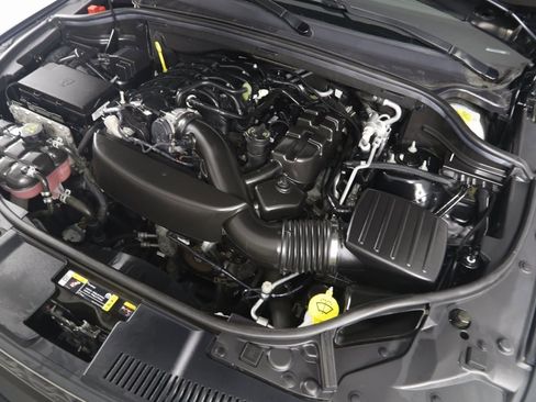 Used 2022 Dodge Durango GT image 19