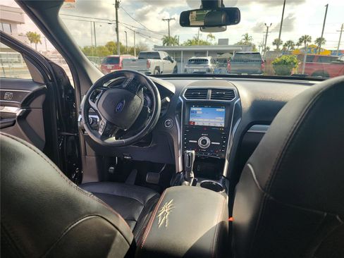 Used 2019 Ford Explorer Sport w/ Equipment Group 401A image 22