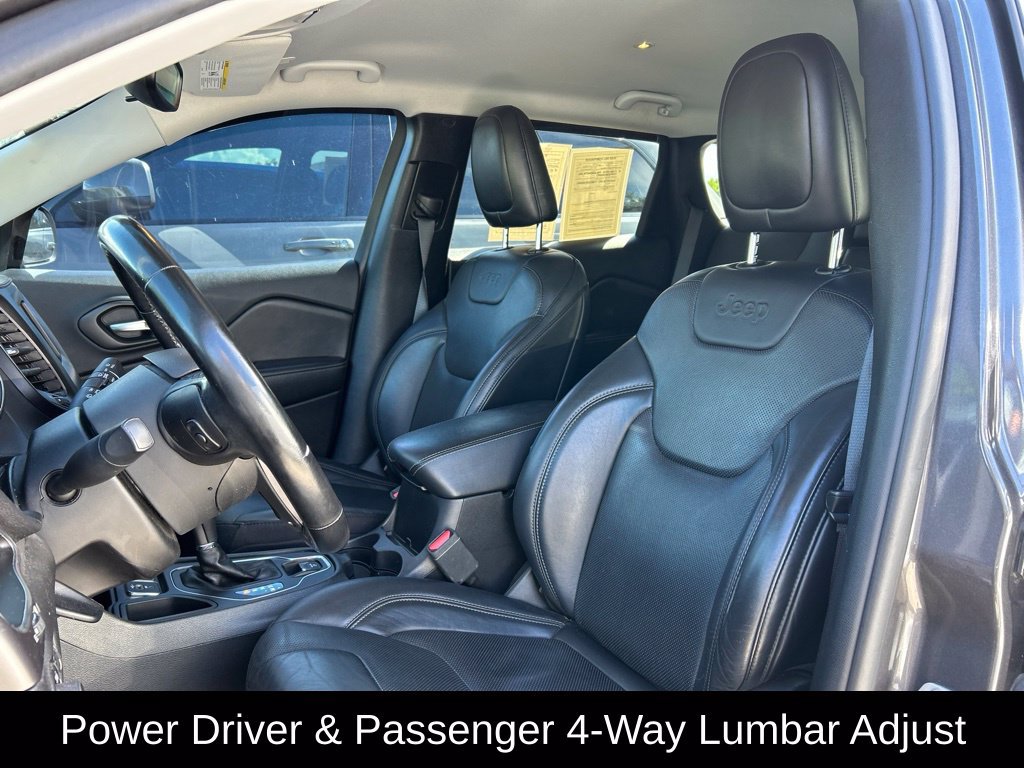 Used 2020 Jeep Cherokee Latitude Lux w/ Quick Order Package 26H Lux FWD image 19