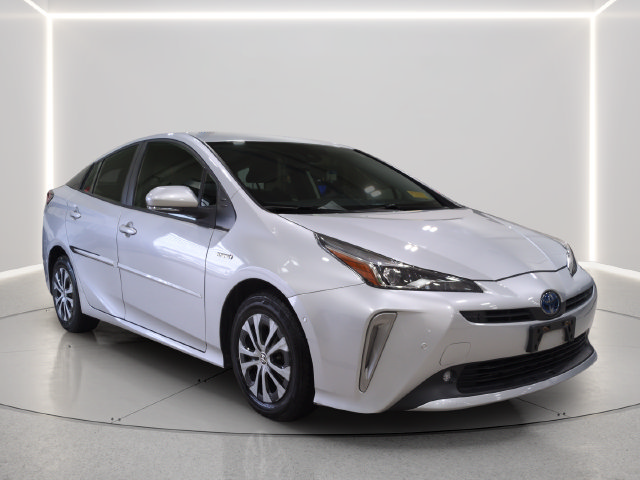 Used 2022 Toyota Prius LE AWD/4WD image 8