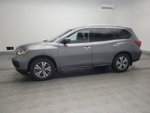 Used 2020 Nissan Pathfinder S AWD/4WD image 2
