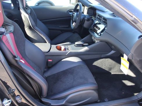 New 2025 Nissan Z NISMO w/ Floor Mat Package image 12