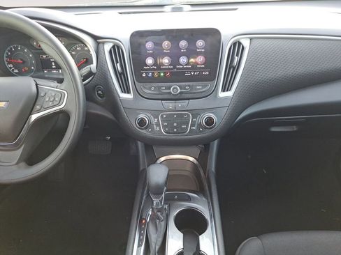 Used 2023 Chevrolet Malibu LT image 11
