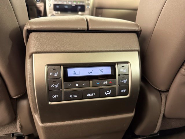 Used 2017 Lexus GX 460 AWD/4WD image 28