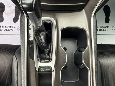 Used 2019 Honda Accord Sport image 21