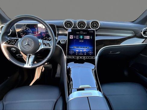 Certified 2025 Mercedes-Benz GLC 300 image 16