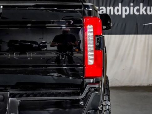 Used 2024 Ford F250 Lariat image 44