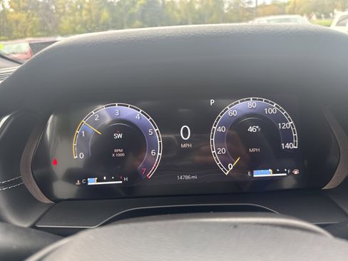 Used 2023 Jeep Grand Cherokee Altitude image 20