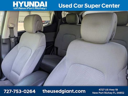 Used 2015 Hyundai Santa Fe Sport w/ Option Group 02 FWD image 7