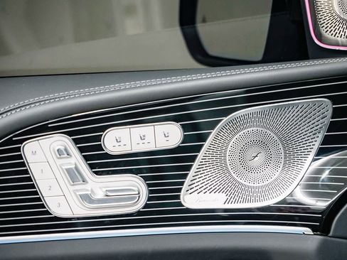 Used 2025 Mercedes-Benz Maybach GLS 600 Maybach GLS 600 image 20