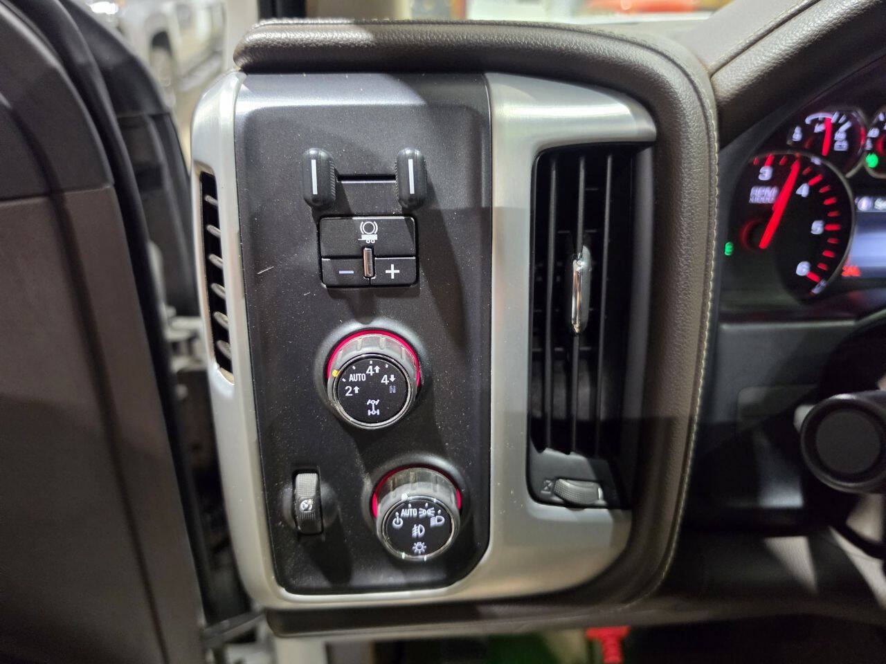 Used 2016 GMC Sierra 1500 SLT AWD/4WD image 36