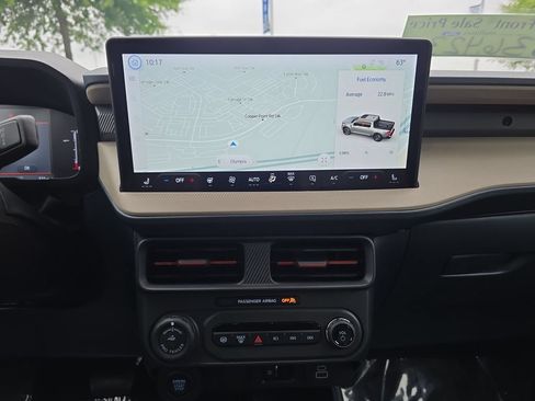 Certified 2025 Ford Maverick Lariat AWD/4WD image 27