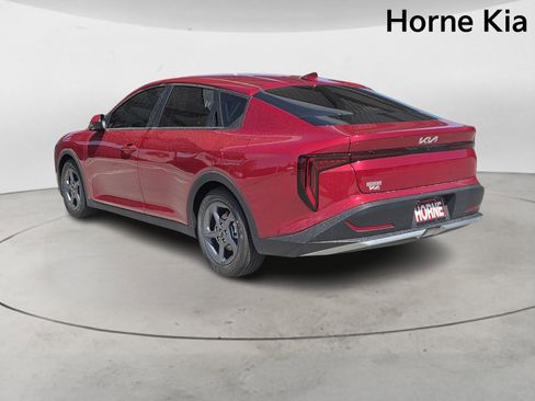 New 2025 Kia K4 LXS image 6