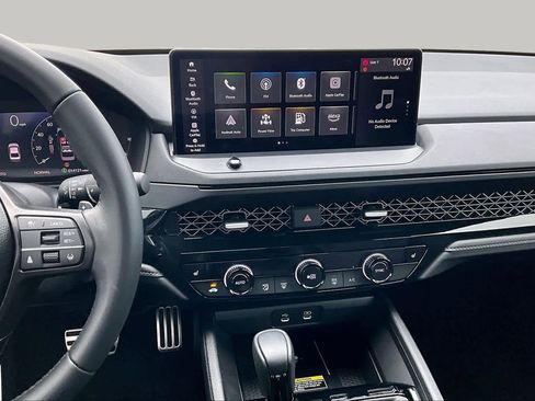 Used 2025 Honda Accord Sport image 7