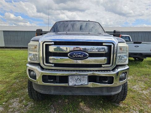 Used 2016 Ford F350 Lariat image 3