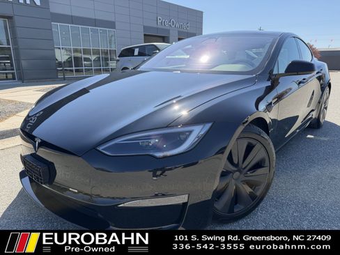 Used 2024 Tesla Model S Plaid image 1