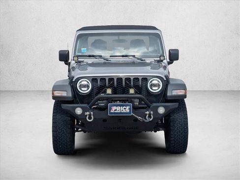 Used 2020 Jeep Gladiator Sport w/ Quick Order Package 24S AWD/4WD image 2
