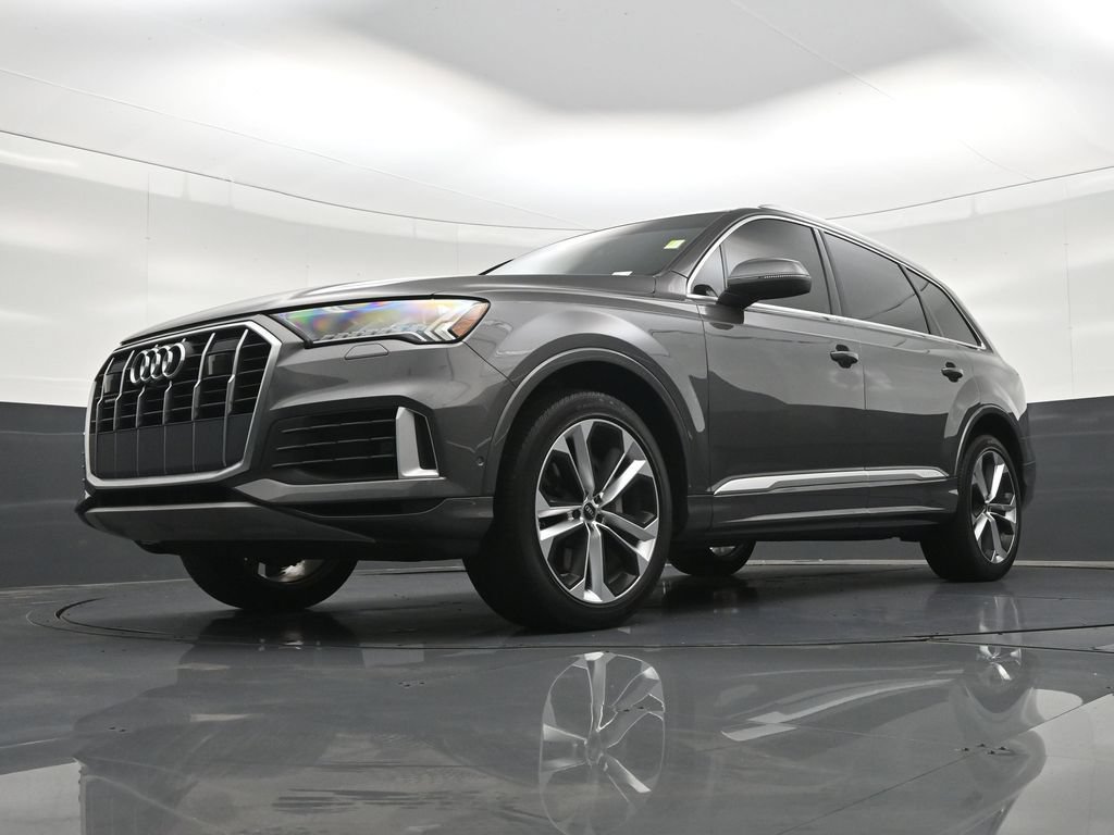 Used 2023 Audi Q7 3.0T Premium Plus w/ Premium Plus Package AWD/4WD image 24