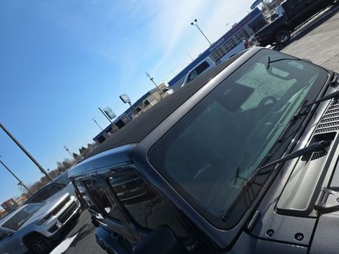 Used 2025 Jeep Wrangler Sahara 4xe w/ Safety Group image 11