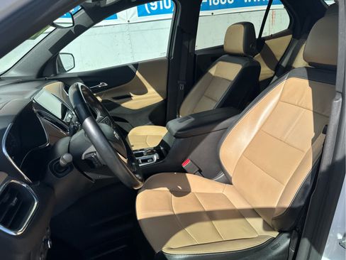 Used 2023 Chevrolet Equinox Premier FWD image 32