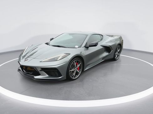 Used 2023 Chevrolet Corvette Stingray Preferred Cpe w/ Z51 Performance Package RWD image 4
