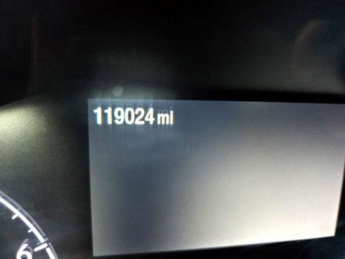 Used 2021 Ford Transit Connect XLT image 40