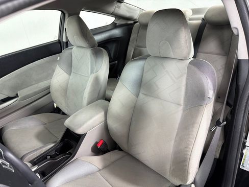 Used 2013 Honda Civic LX image 13