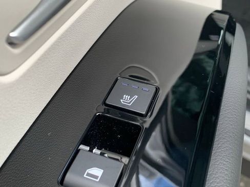 New 2026 Hyundai Tucson Limited image 19