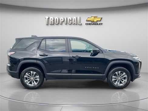 New 2026 Chevrolet Equinox LT w/ Convenience Package II image 6