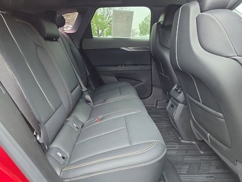 Certified 2025 Cadillac Optiq Sport 2 w/ LPO, Floor Liner Package AWD/4WD image 16