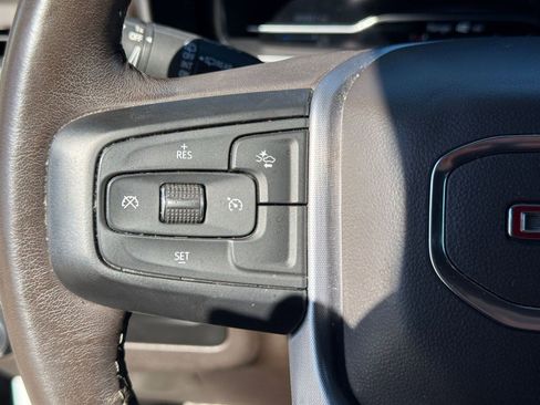 Used 2022 GMC Yukon SLT image 17