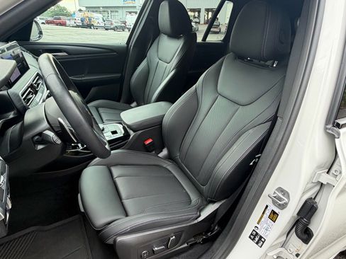 Used 2024 BMW X3 xDrive30i AWD/4WD image 26