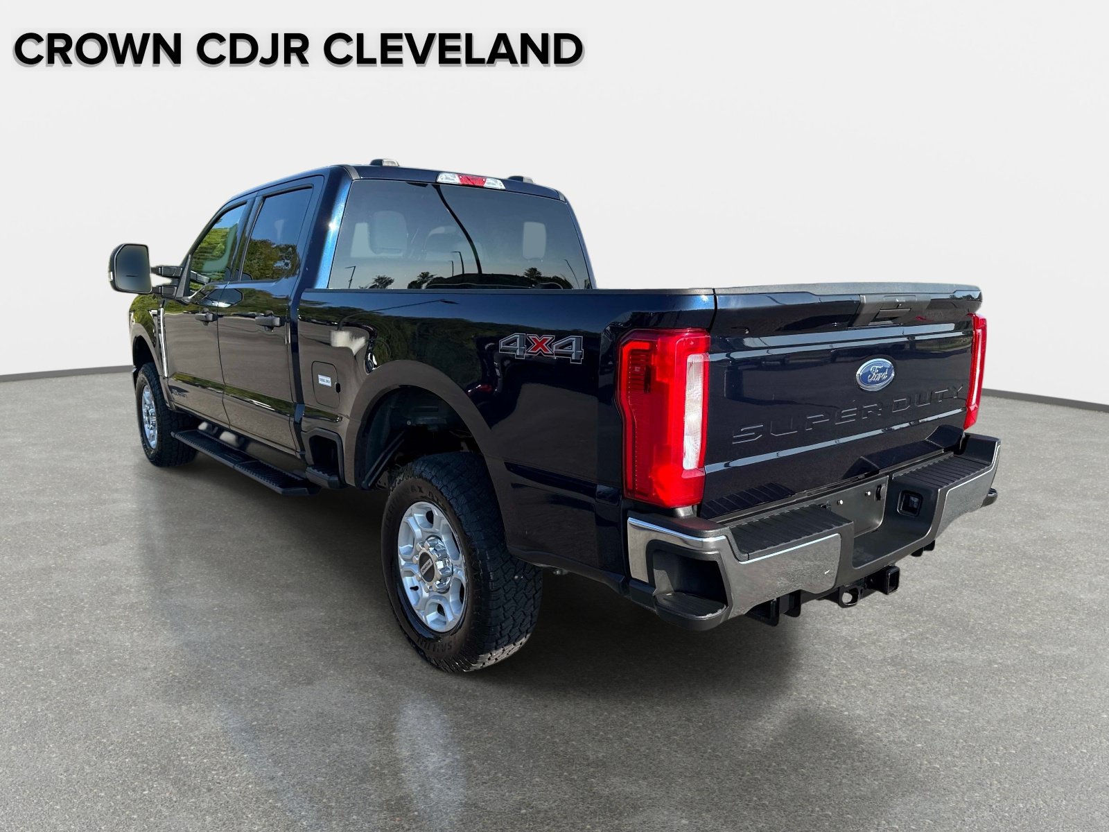 Used 2025 Ford F250 XLT AWD/4WD image 7